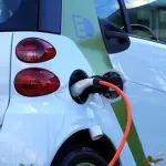 Comprare un’auto elettrica per inquinare di meno nel 2020