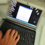 Il 39% degli utenti venderebbe la sua privacy per soldi